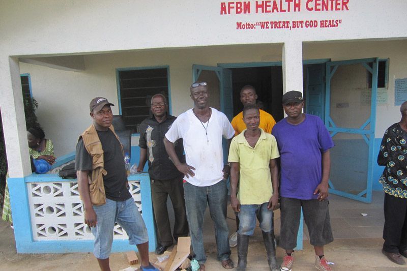 Installation team at AFBM Health Clinic, Gbarna, Liberia